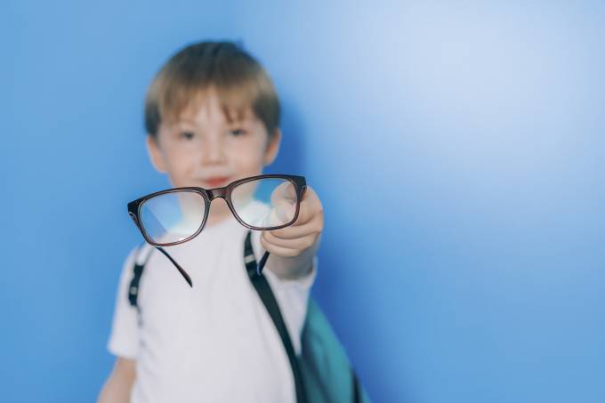 Lentes já permitem frear o avanço da miopia em crianças de 8 a 12 anos
